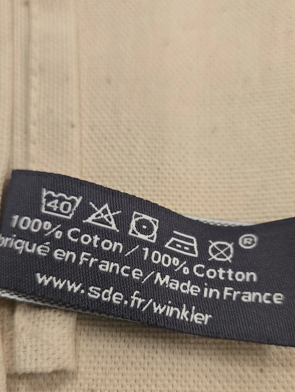 Paris Scenic Wash Cloth - Beige with Maroon Print. Made in FRANCE.